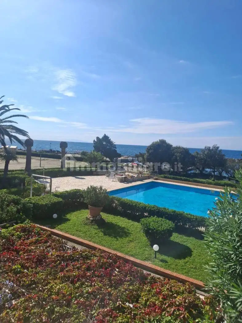 Appartamento in vendita a Livorno