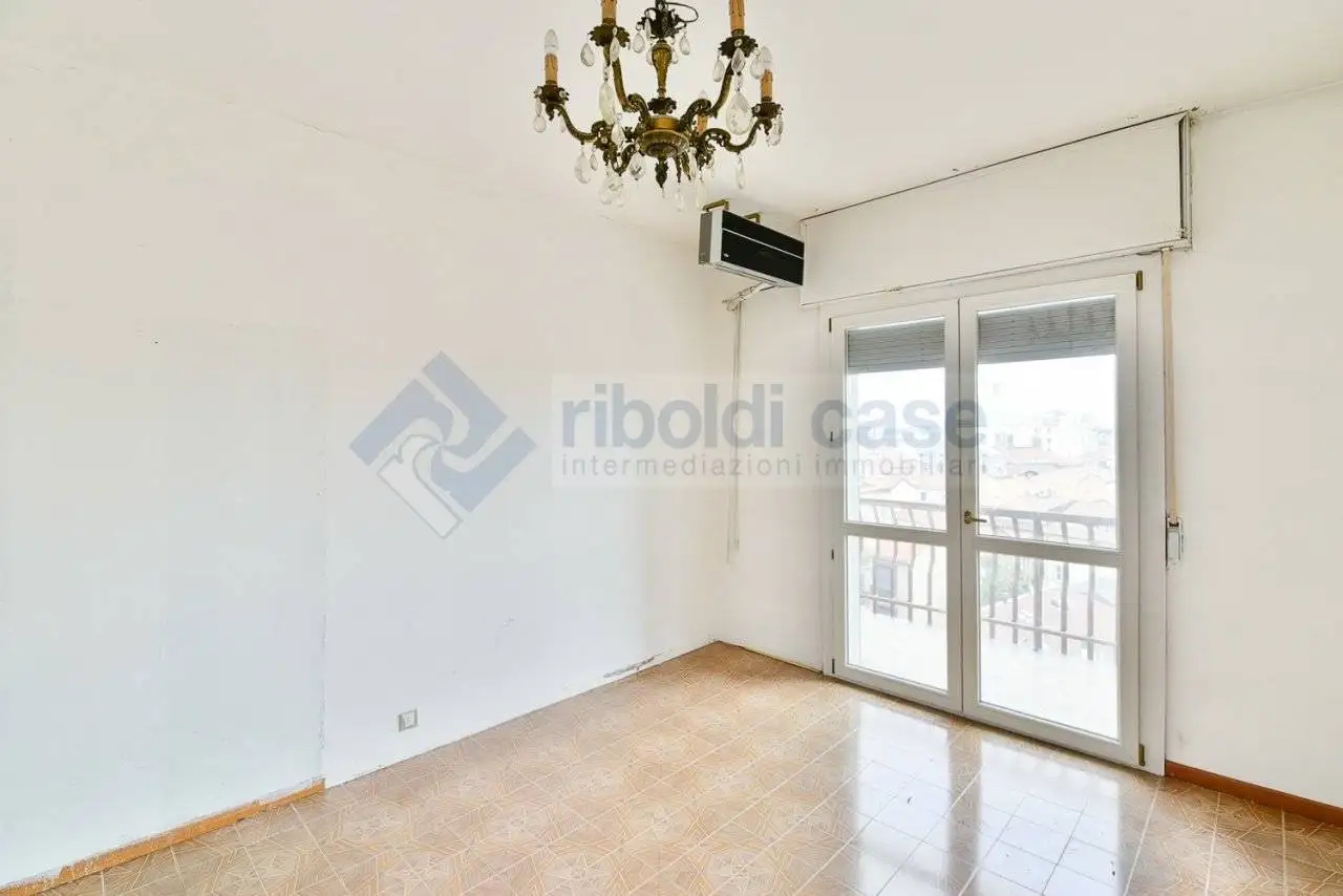 Appartamento in vendita a Seregno