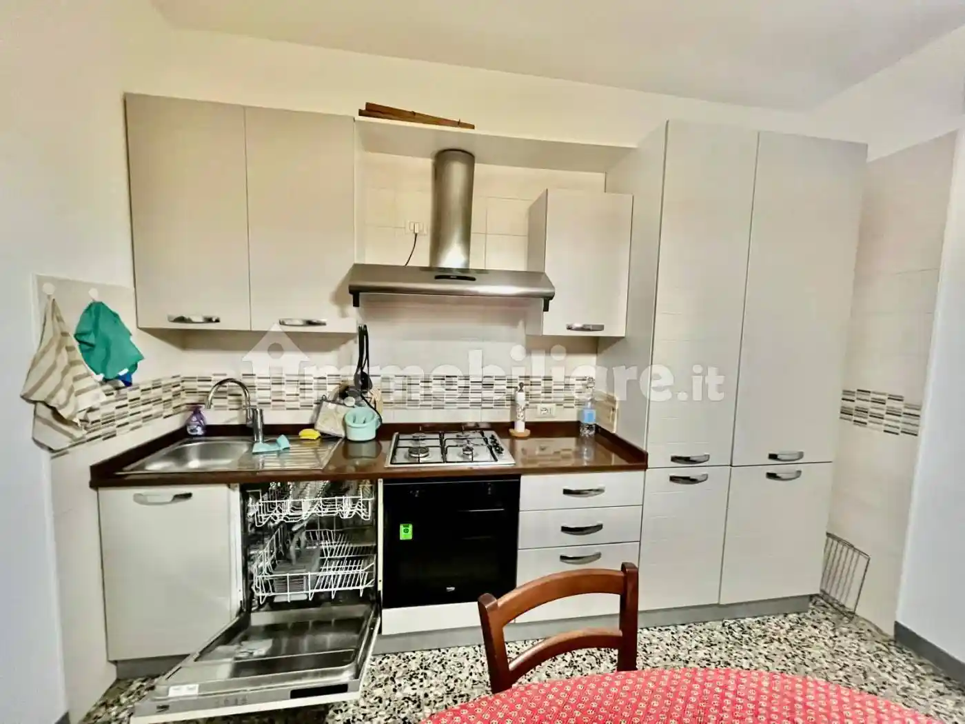 Villa unifamiliare, buono stato, 180 m², Salvaterra, Casalgrande - foto 5