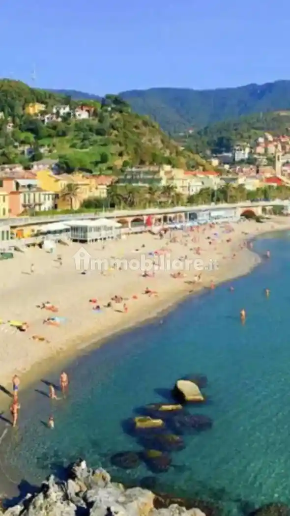 Appartamento in affitto a Moneglia