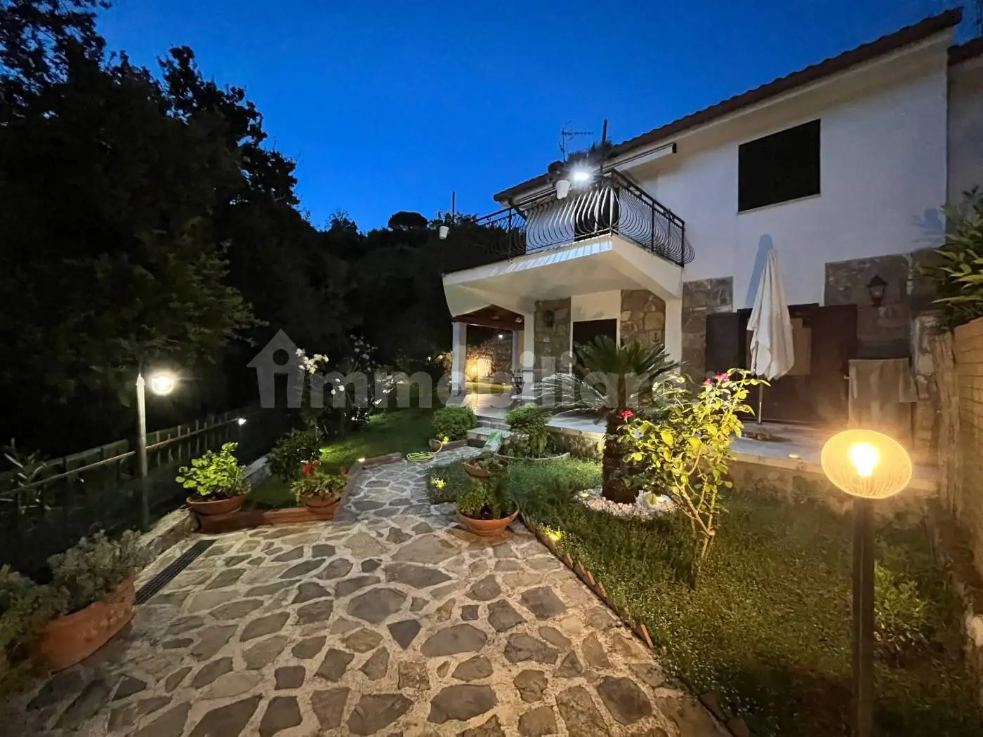 Villa in vendita a Ispani