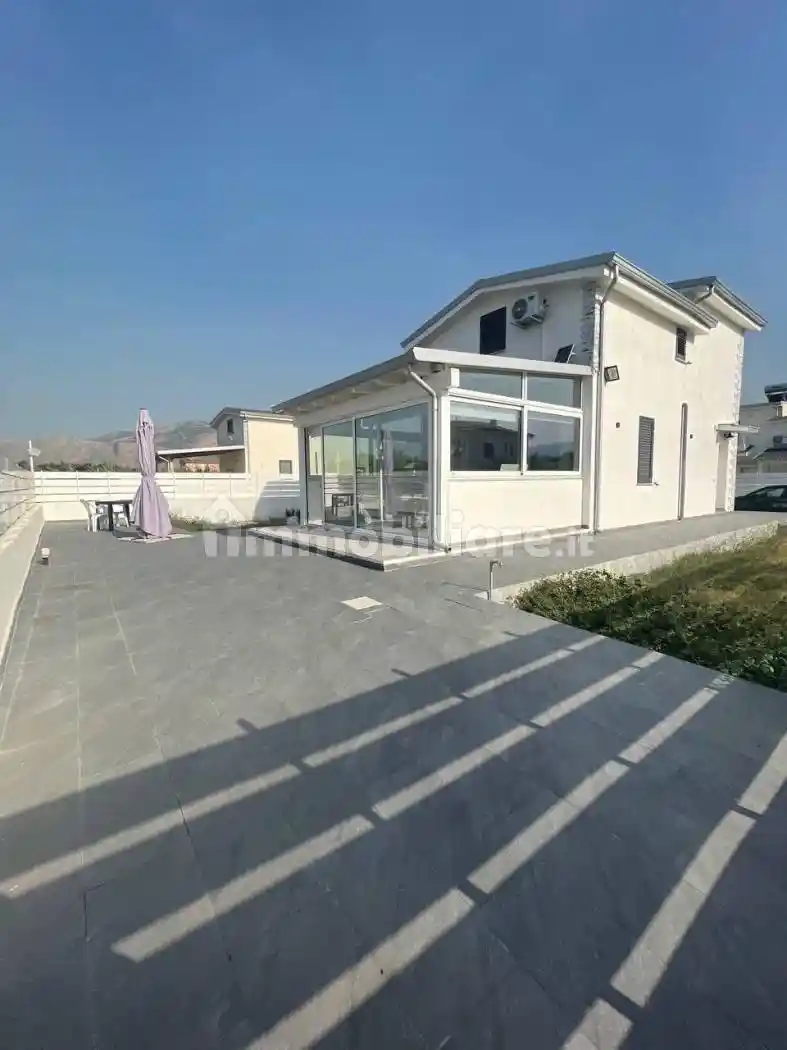 Villa in vendita a Carini