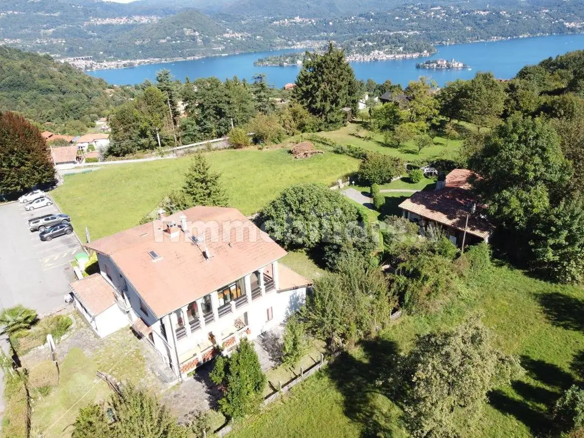 Villa in vendita a Madonna del Sasso