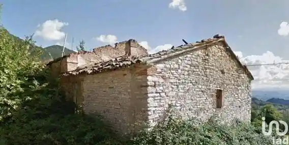 Rustico - Casale in vendita a Fabriano