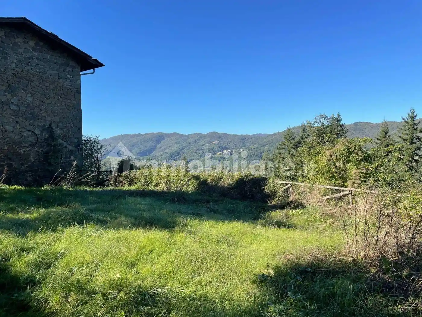 Rustico - Casale in vendita a Pescia