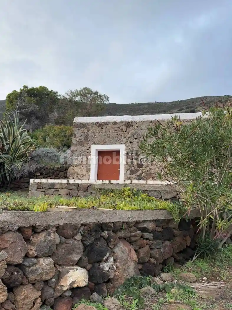 Rustico - Casale in vendita a Pantelleria