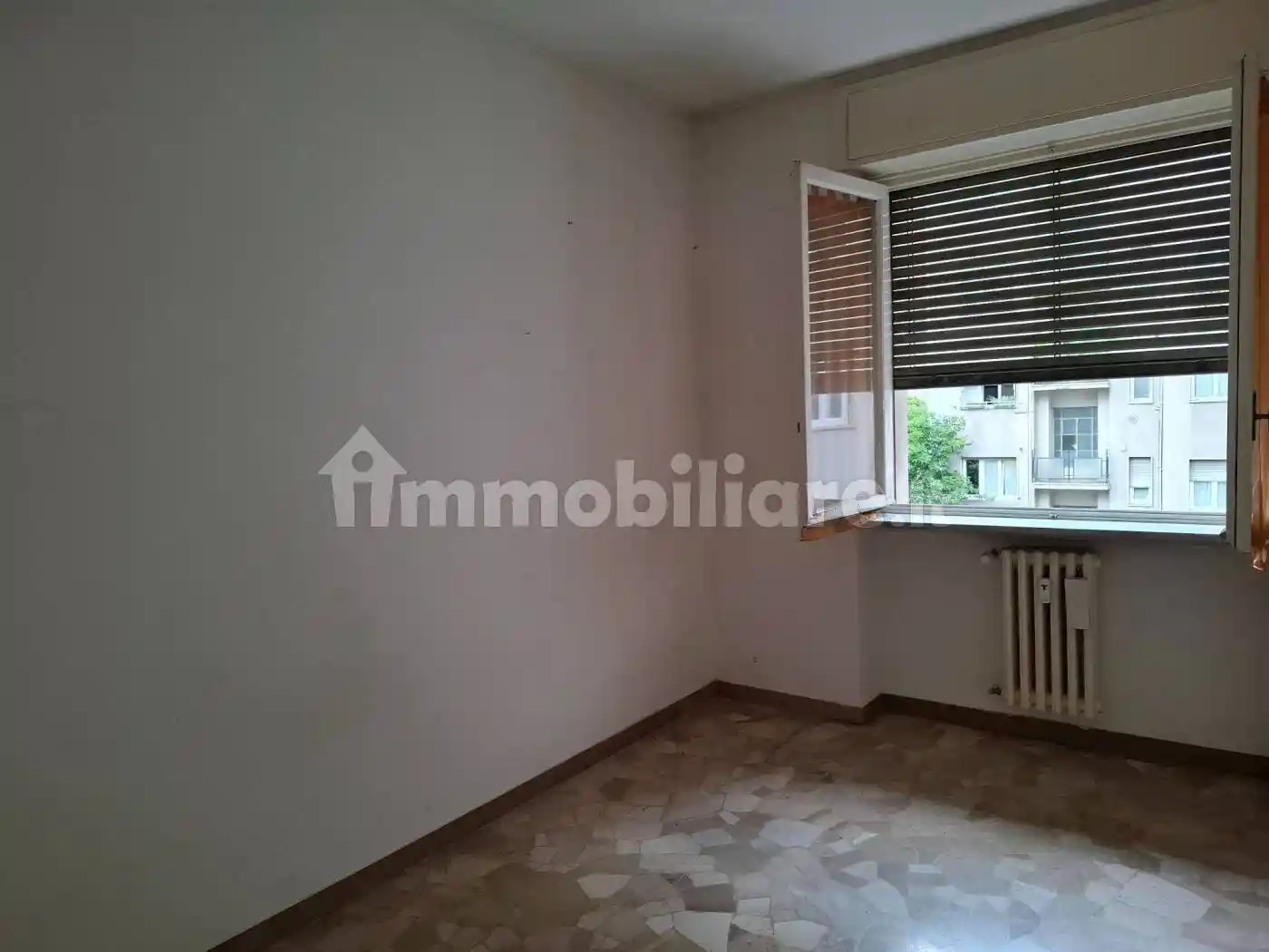 Trilocale via Ludovico Lazzaro Zamenhof 12, Corso San Gottardo, Milano - foto 3