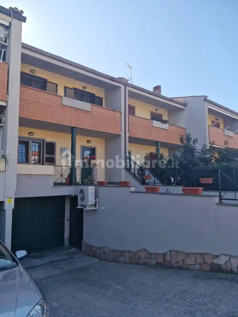Villa a schiera via Madrid, Inghilterra - Zona 167, Aprilia - foto 4