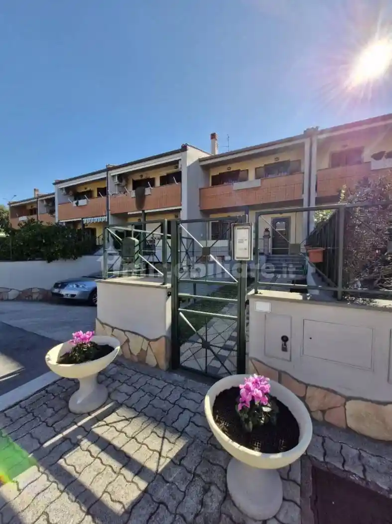 Villa a schiera via Madrid, Inghilterra - Zona 167, Aprilia - foto 5