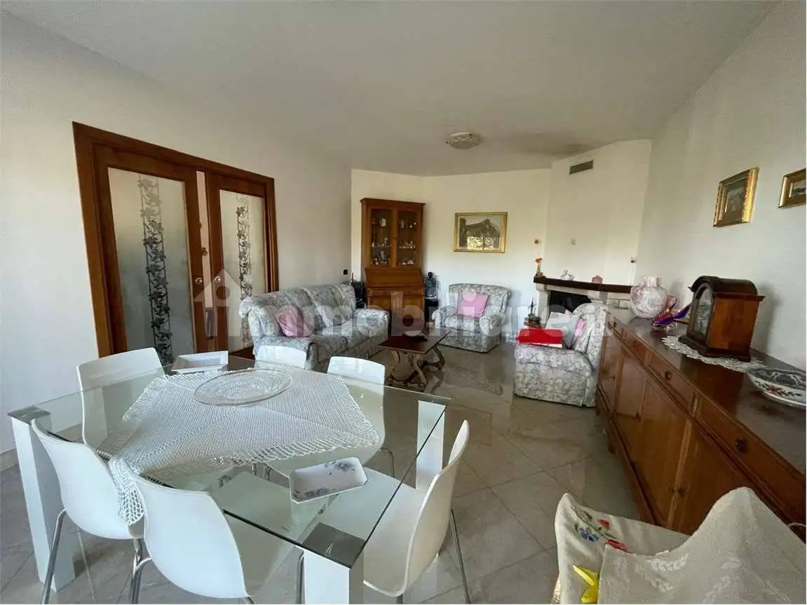Villa unifamiliare via Cardellino, 44, Borghi - foto 5