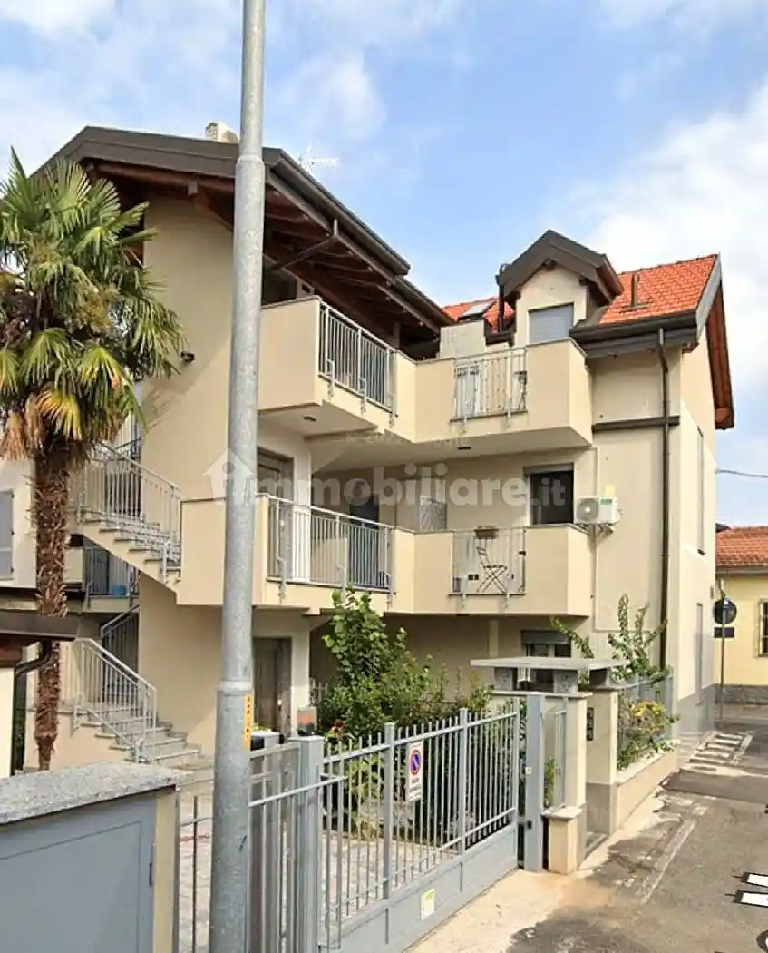 Appartamento in vendita a Rho