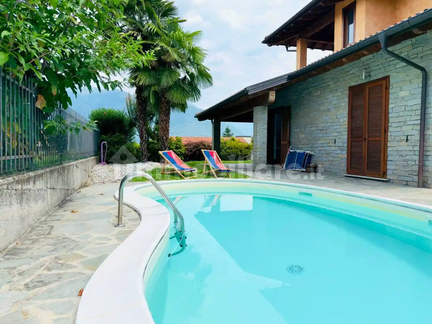 Villa in vendita a Colico