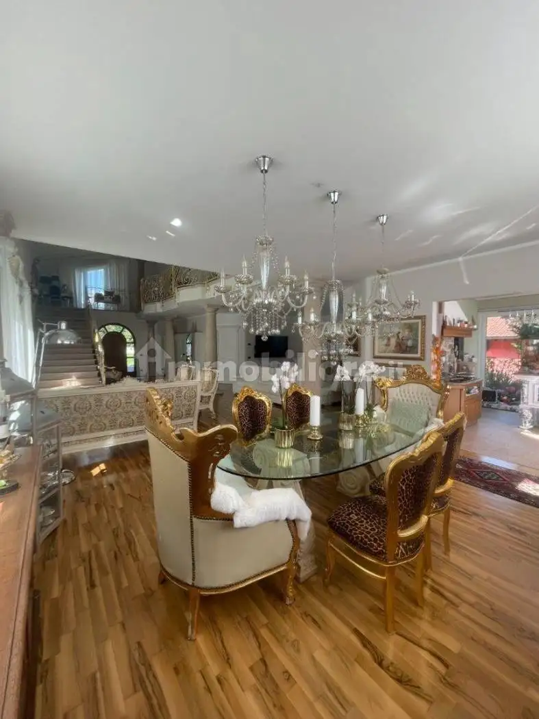 Villa unifamiliare via Massimo d'Azeglio 31, Centro, Bisuschio - foto 4