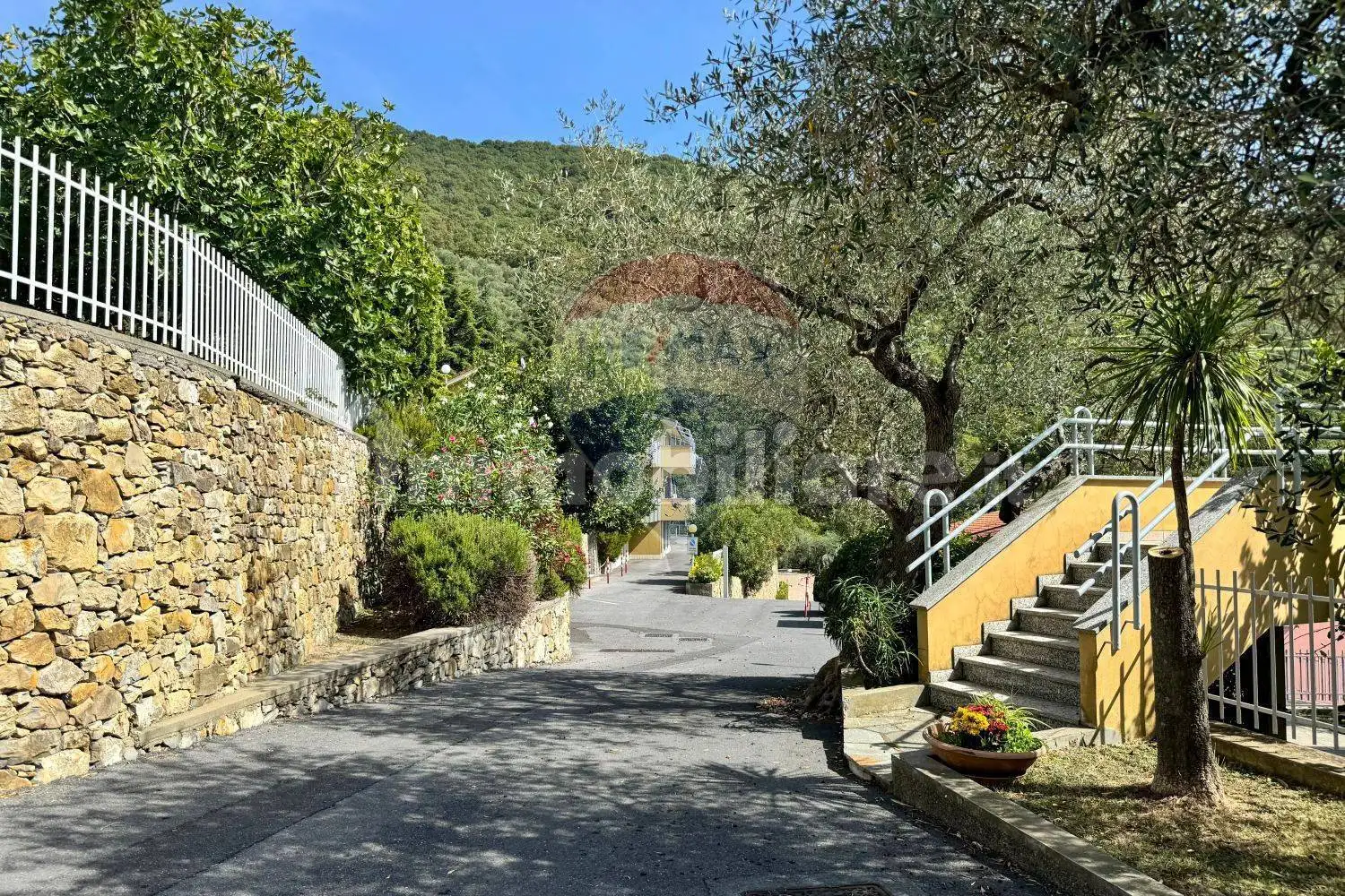 Appartamento in vendita a Diano Arentino