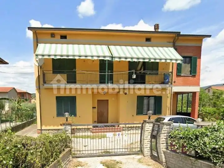 Villa in vendita a Tuoro sul Trasimeno