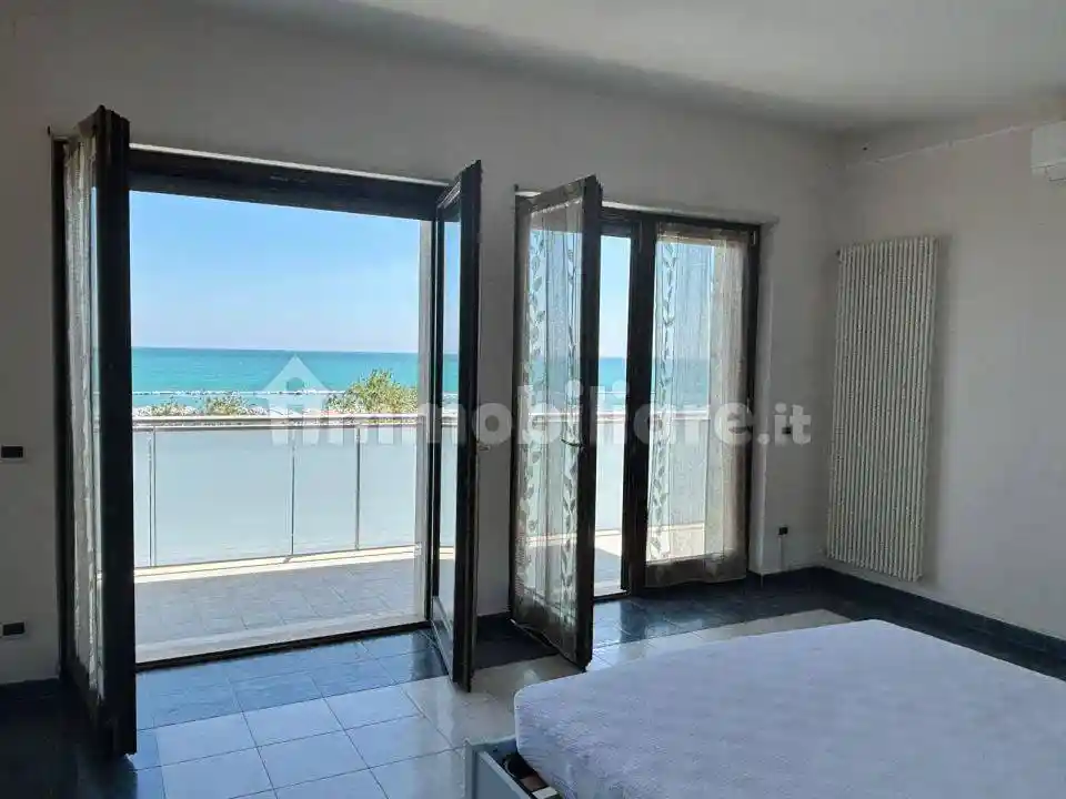Appartamento quarto piano, Stadio - Lungomare Colombo, Pescara - foto 4