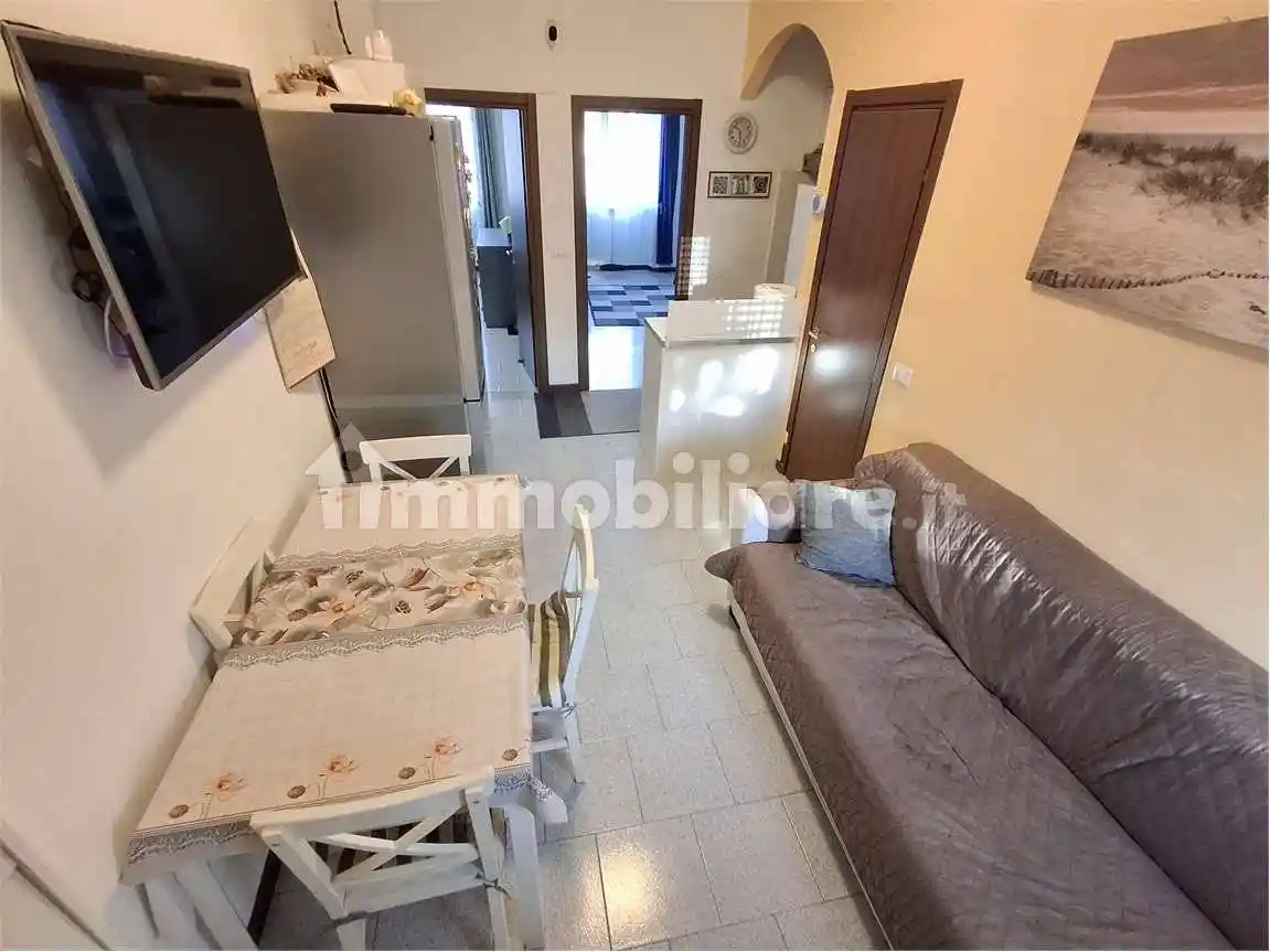 Appartamento in vendita a Locate di Triulzi