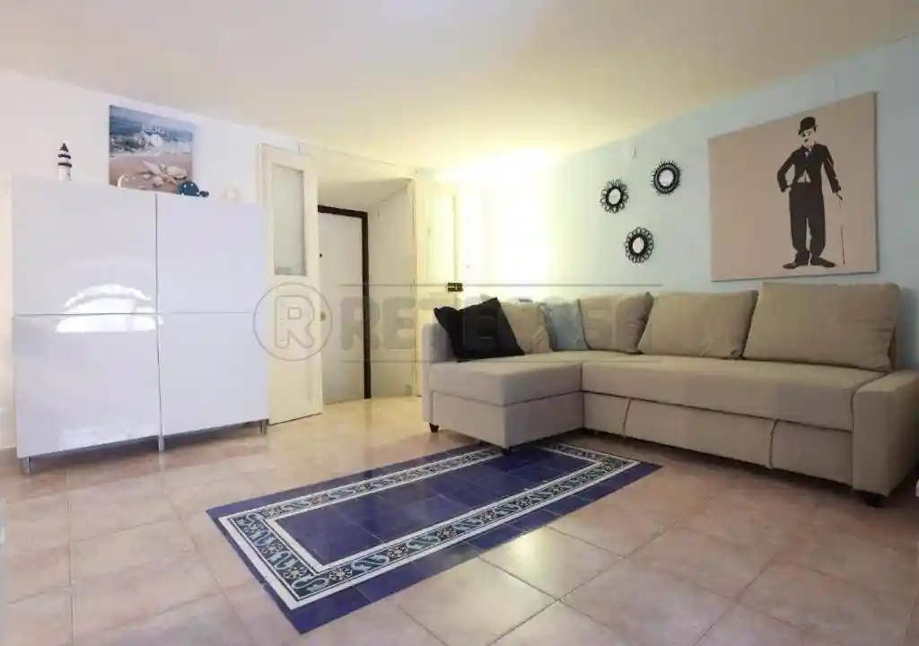 Bilocale via fra Giovanni da Salerno 5, Centro Storico - Teatro Verdi, Salerno - foto 2