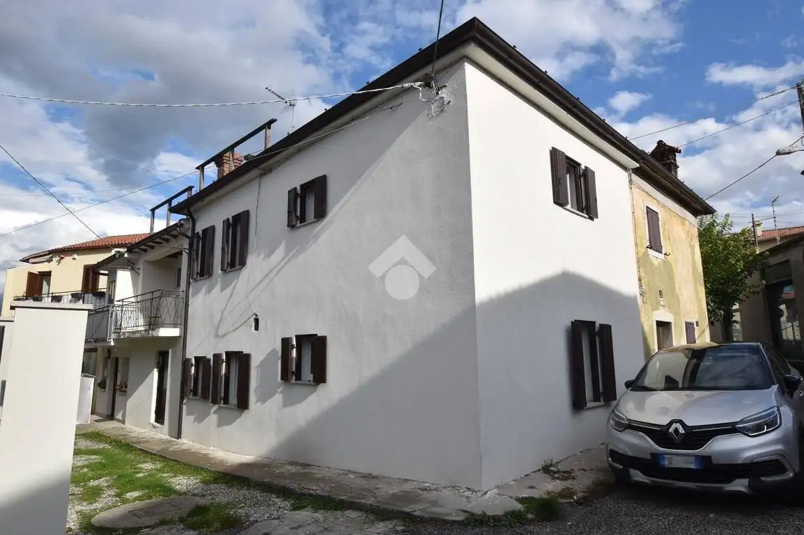 Rustico - Casale in vendita a Trieste