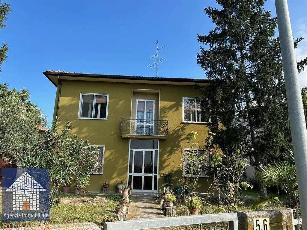 Casa indipendente in vendita a Russi