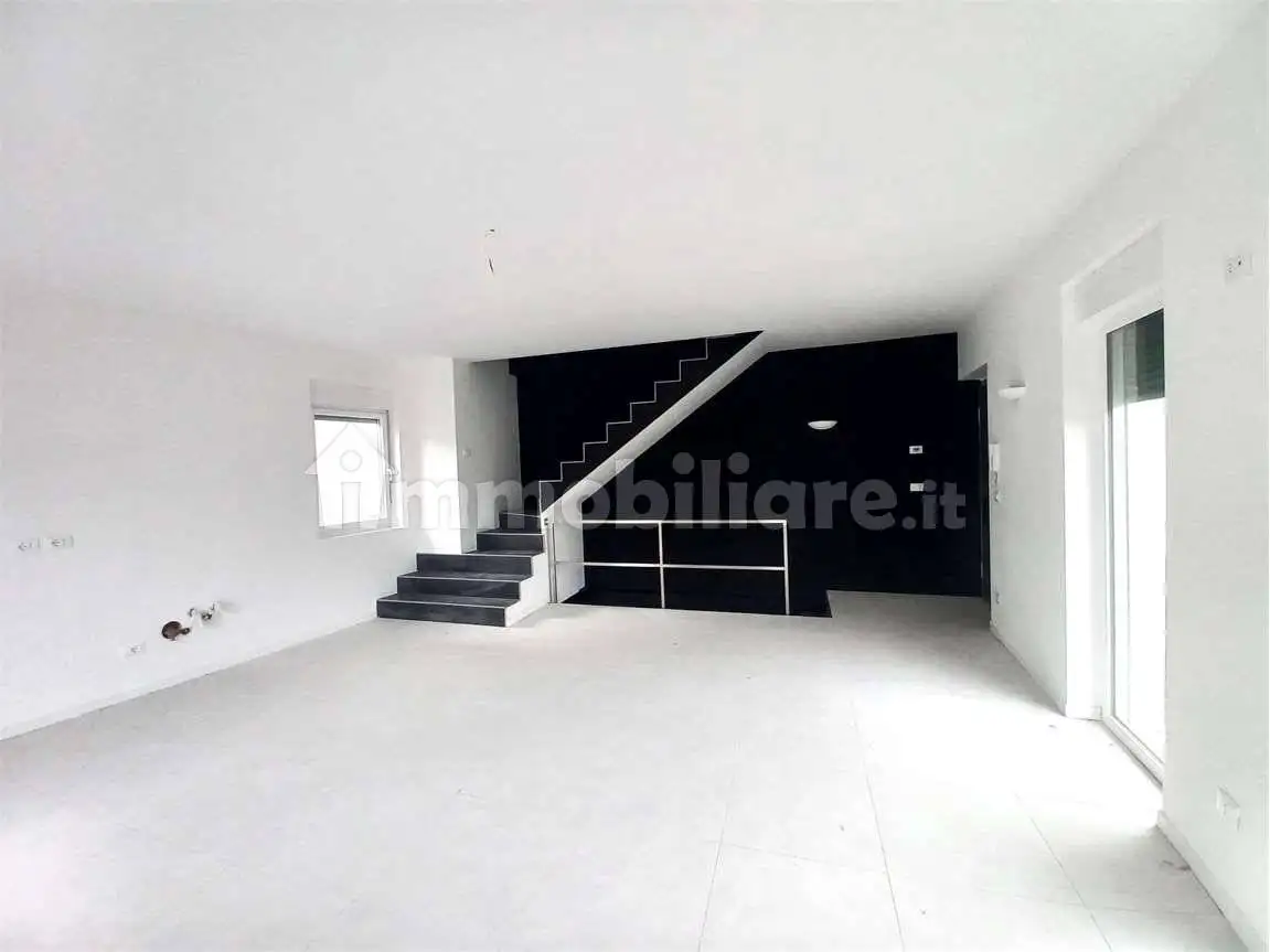 Casa indipendente in vendita a Crevoladossola