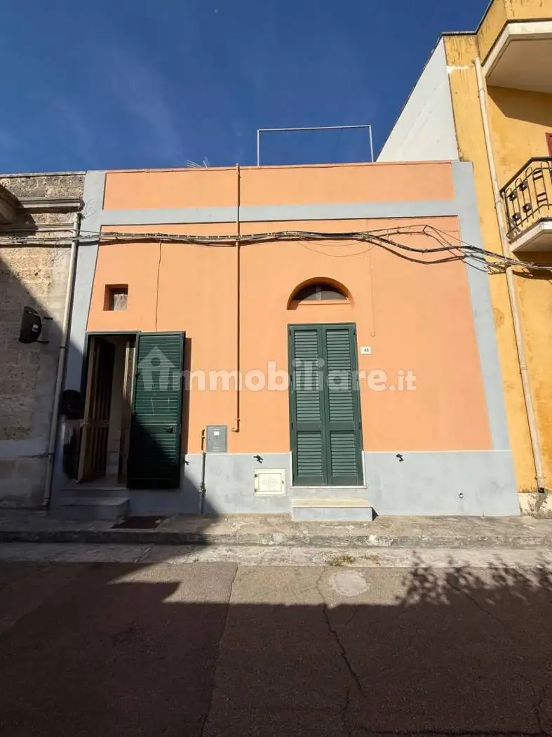 Appartamento in vendita a Aradeo