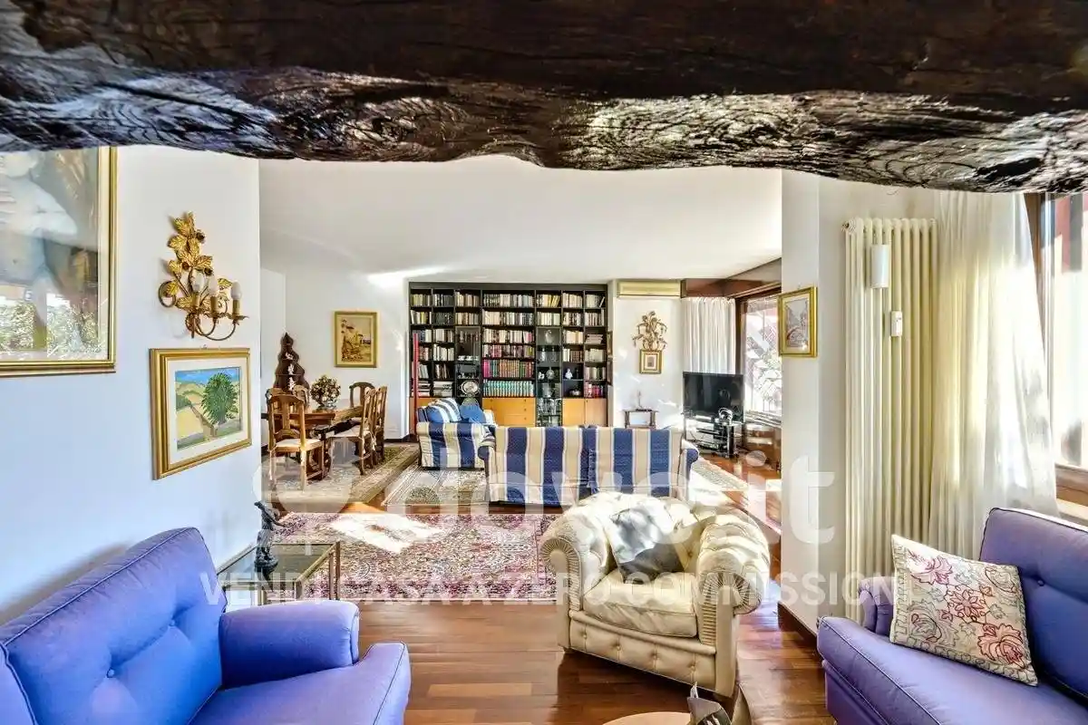 Quadrilocale viale Padre G. B. Aguggiari 77, Montello, Varese - foto 4