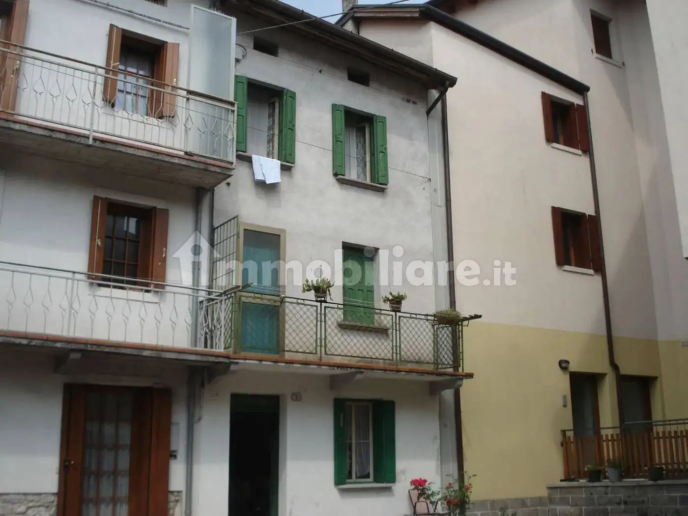 Villa unifamiliare, buono stato, 135 m², Barcis - foto 2