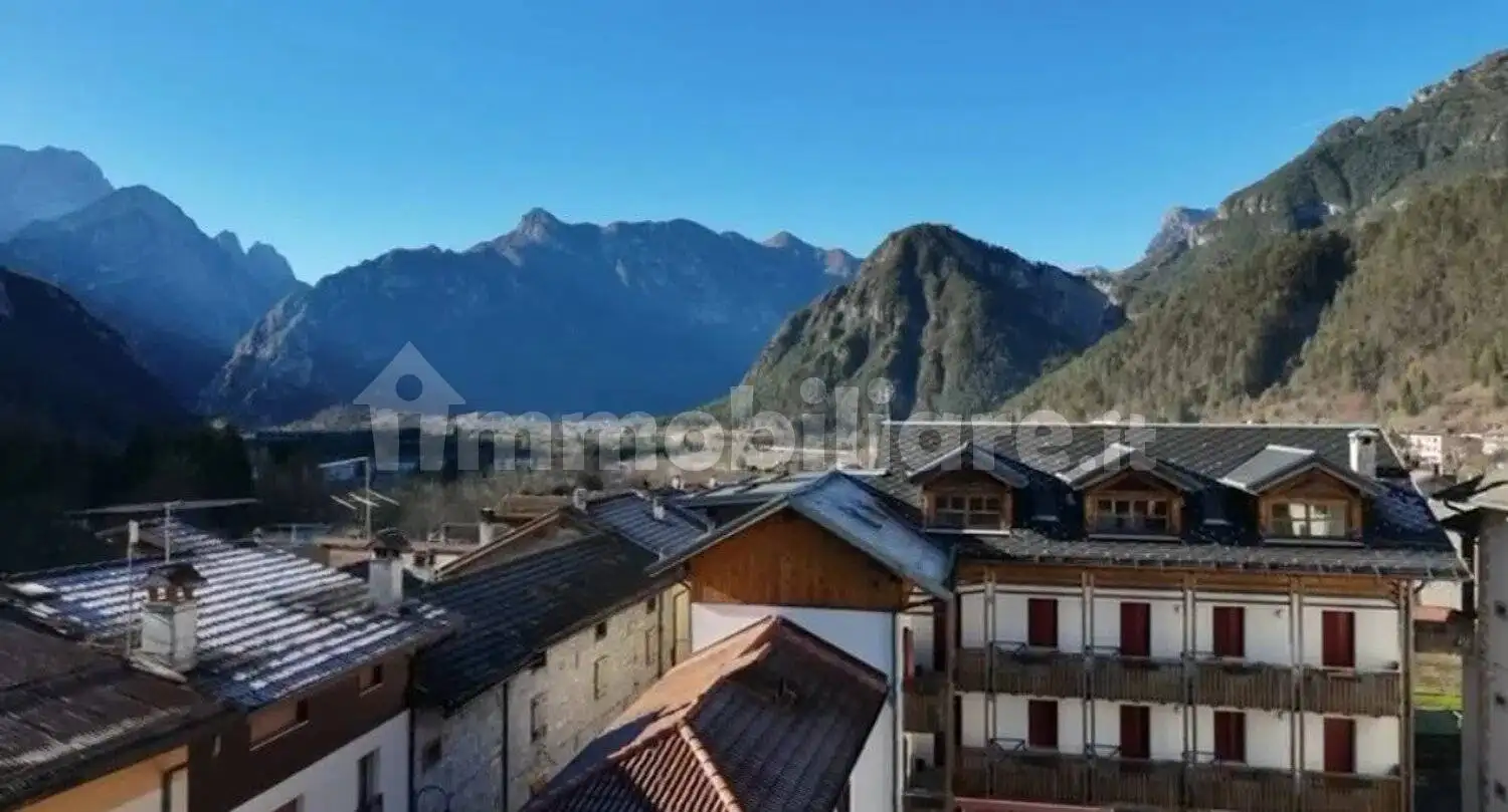 Villa unifamiliare via Giulio Giordani, Claut - foto 4