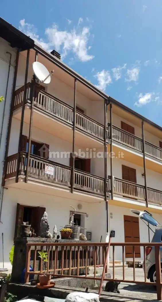 Villa unifamiliare via Vittorio Veneto, 19, Centro, Barcis - foto 2