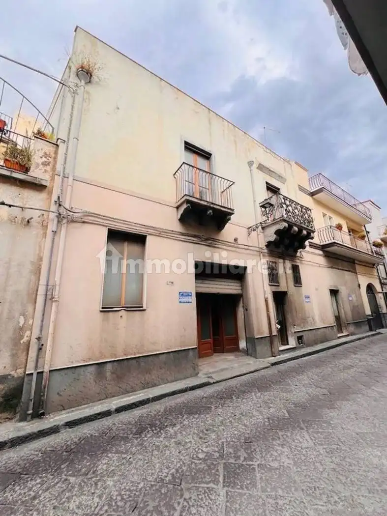 Villa unifamiliare via Innessa San C., Biancavilla - foto 2