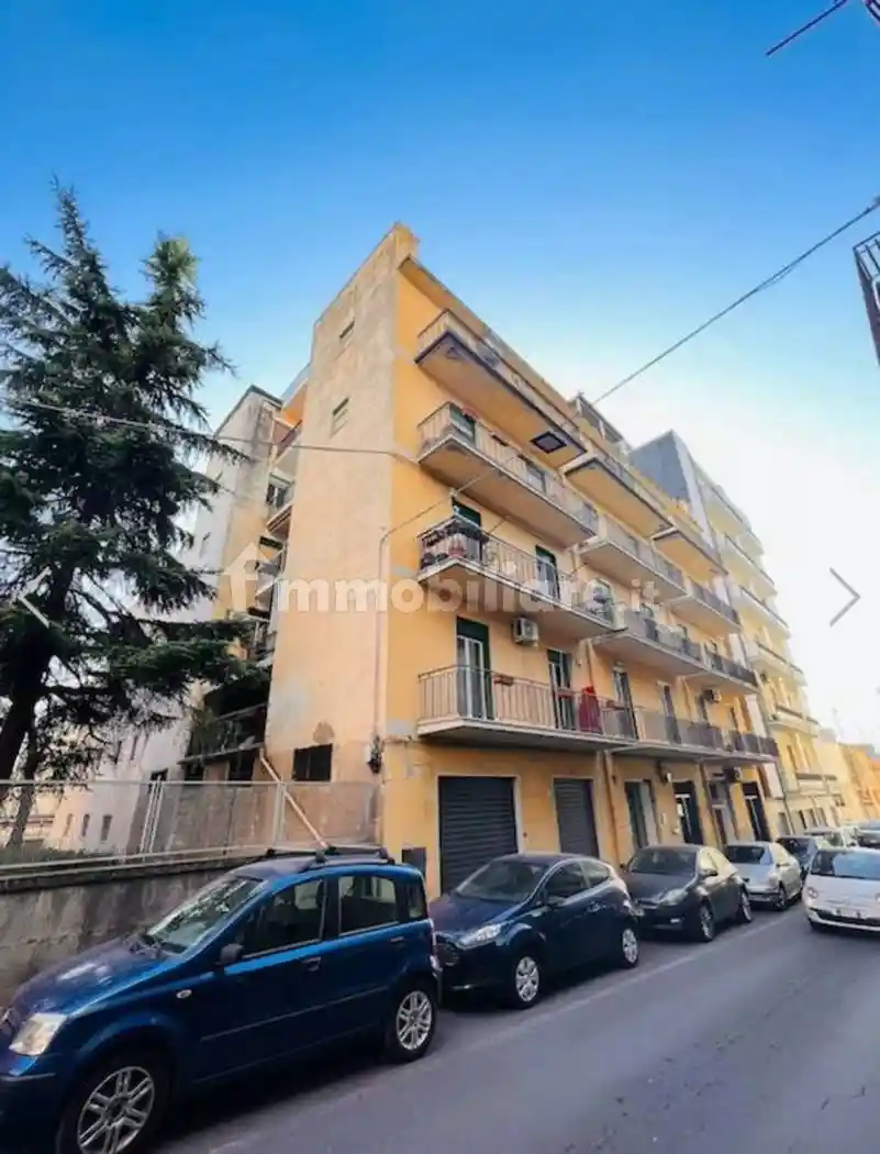 Appartamento in vendita a Adrano