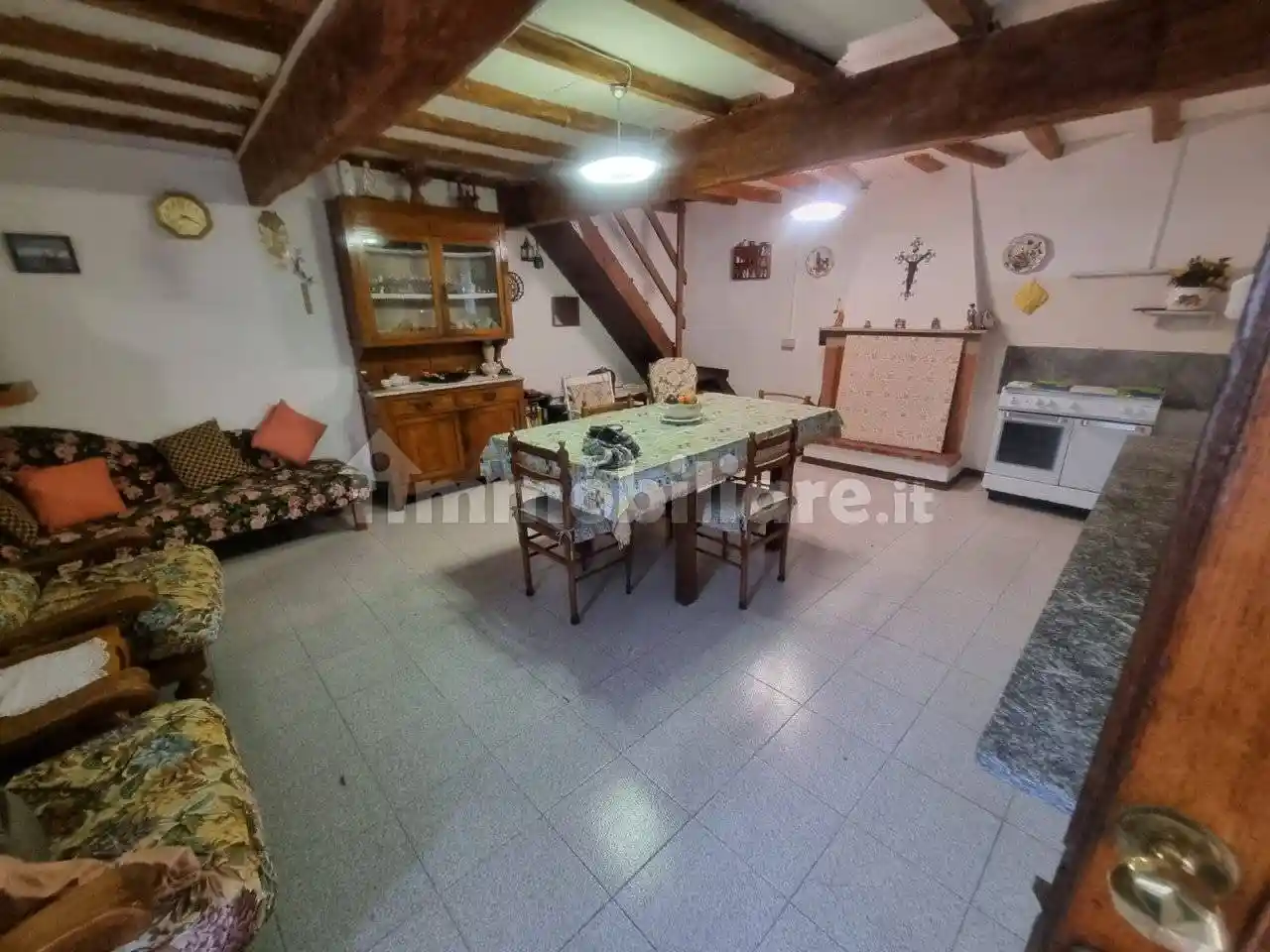Casa indipendente in vendita a Camaiore