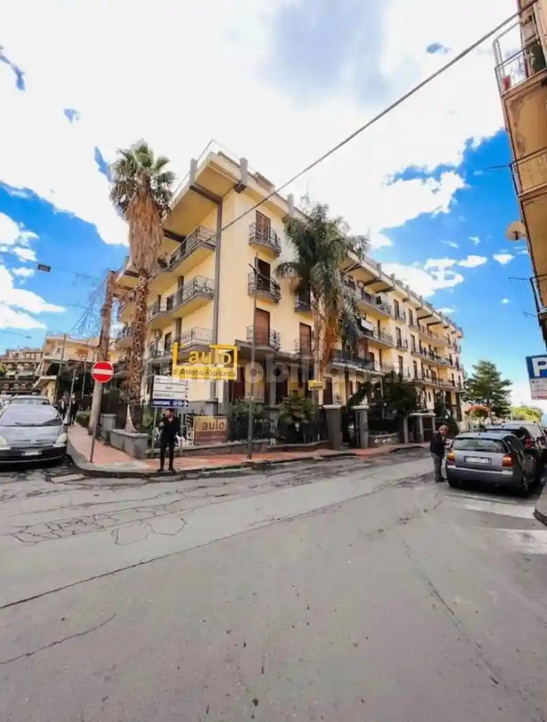 Appartamento in vendita a Adrano