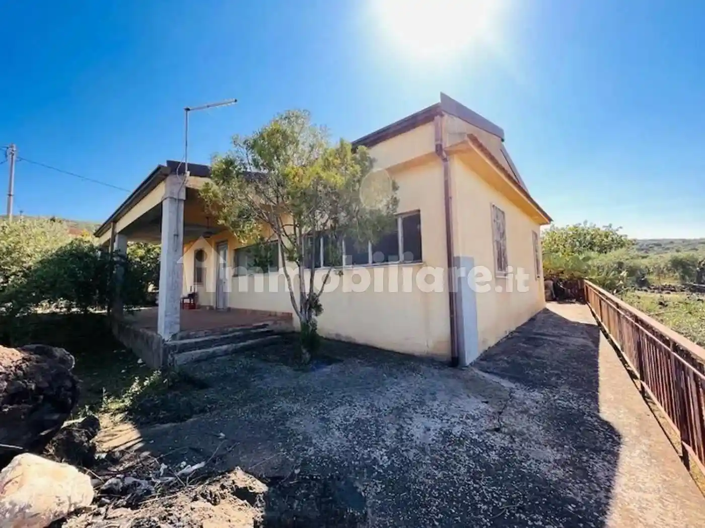 Villa in vendita a Adrano