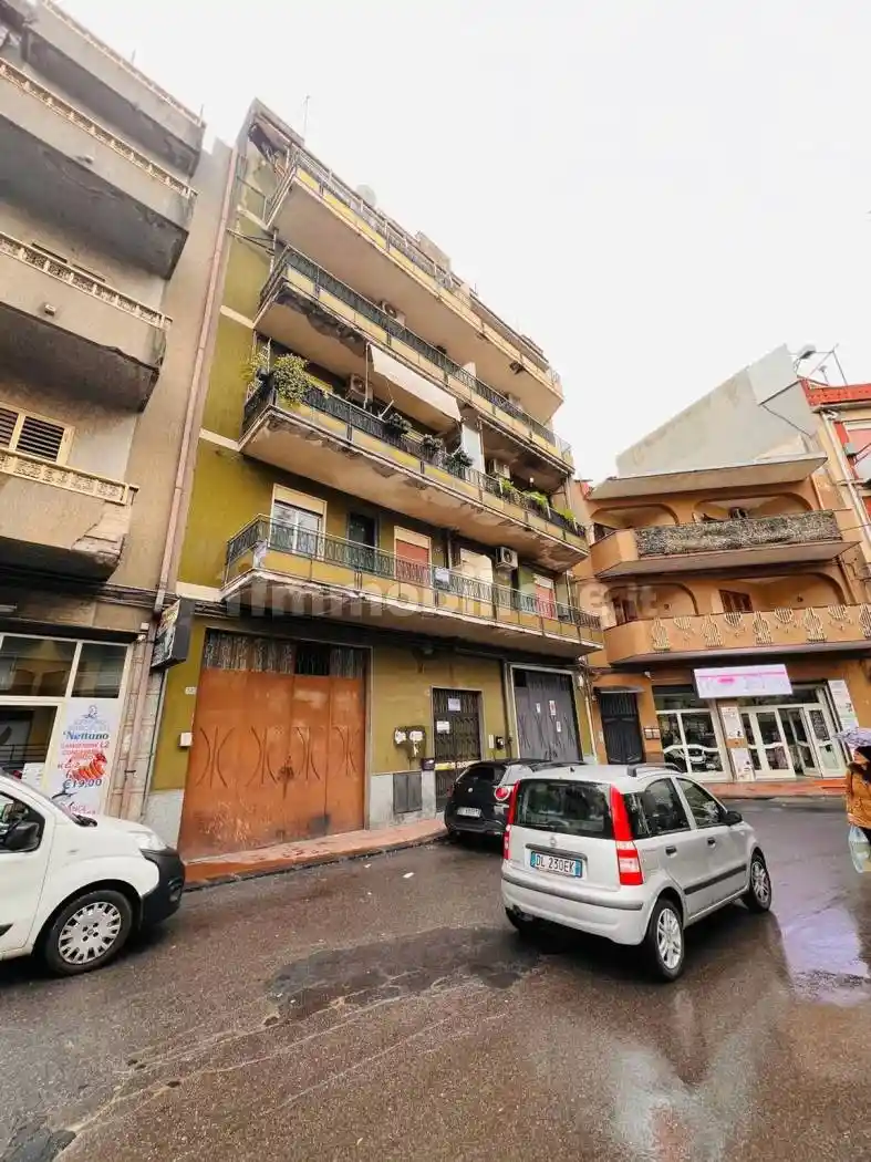 Appartamento in vendita a Adrano