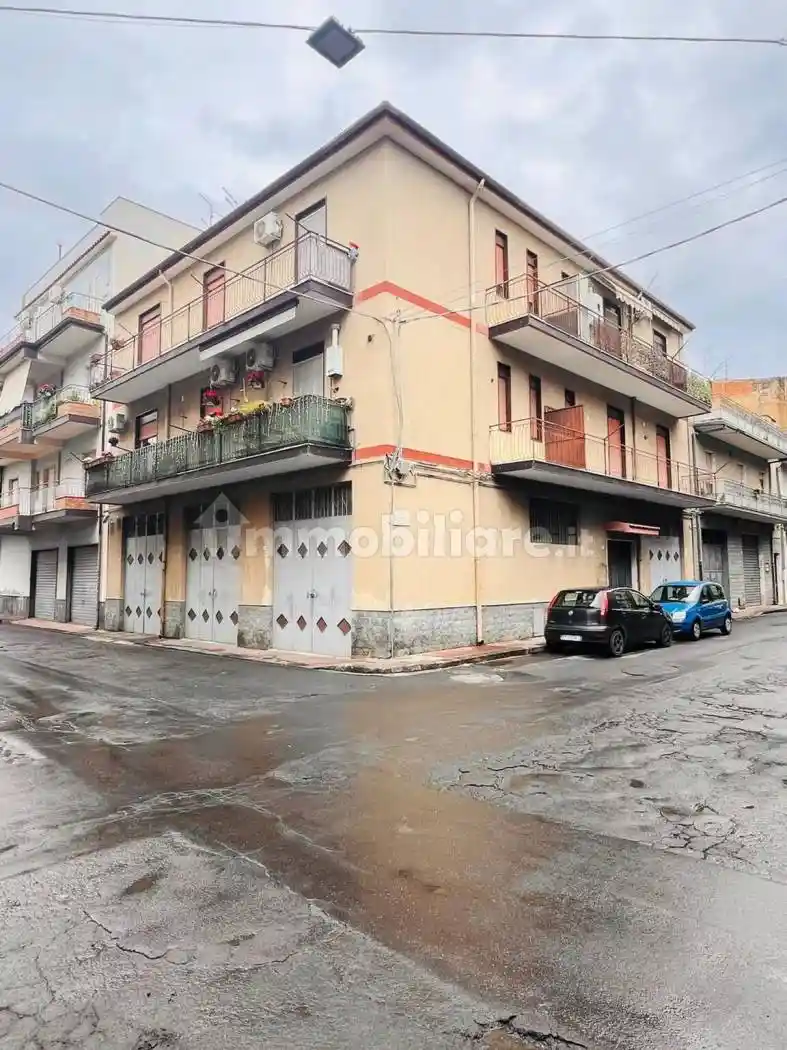 Appartamento in vendita a Adrano