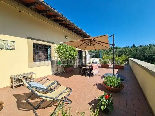 Appartamento in vendita a Firenze