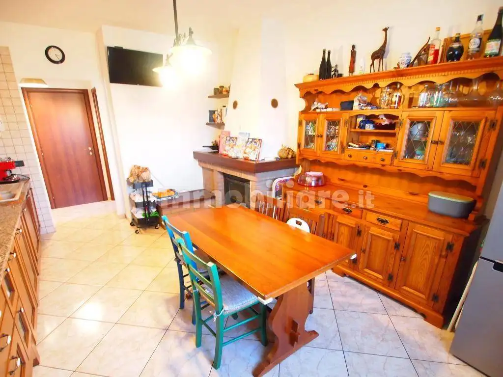 Appartamento via Ludovico Ariosto, Centro, Bibbiano - foto 3