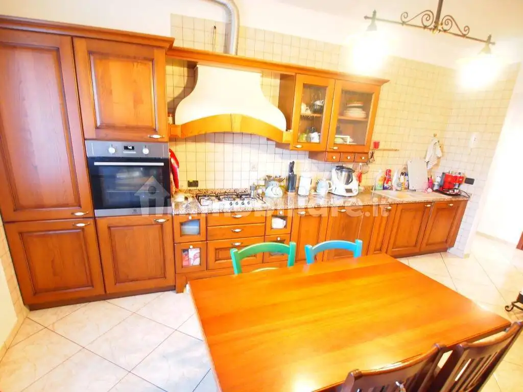 Appartamento via Ludovico Ariosto, Centro, Bibbiano - foto 4