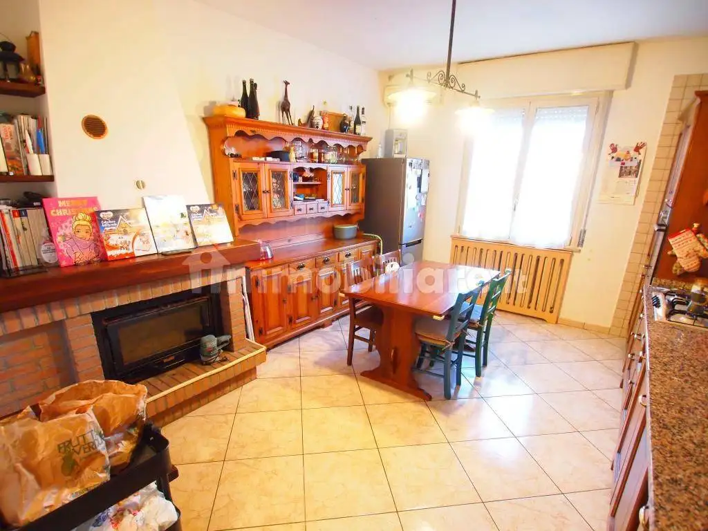 Appartamento via Ludovico Ariosto, Centro, Bibbiano - foto 5