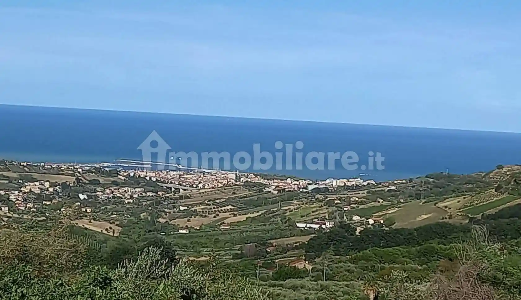 Villa in vendita a Acquaviva Picena