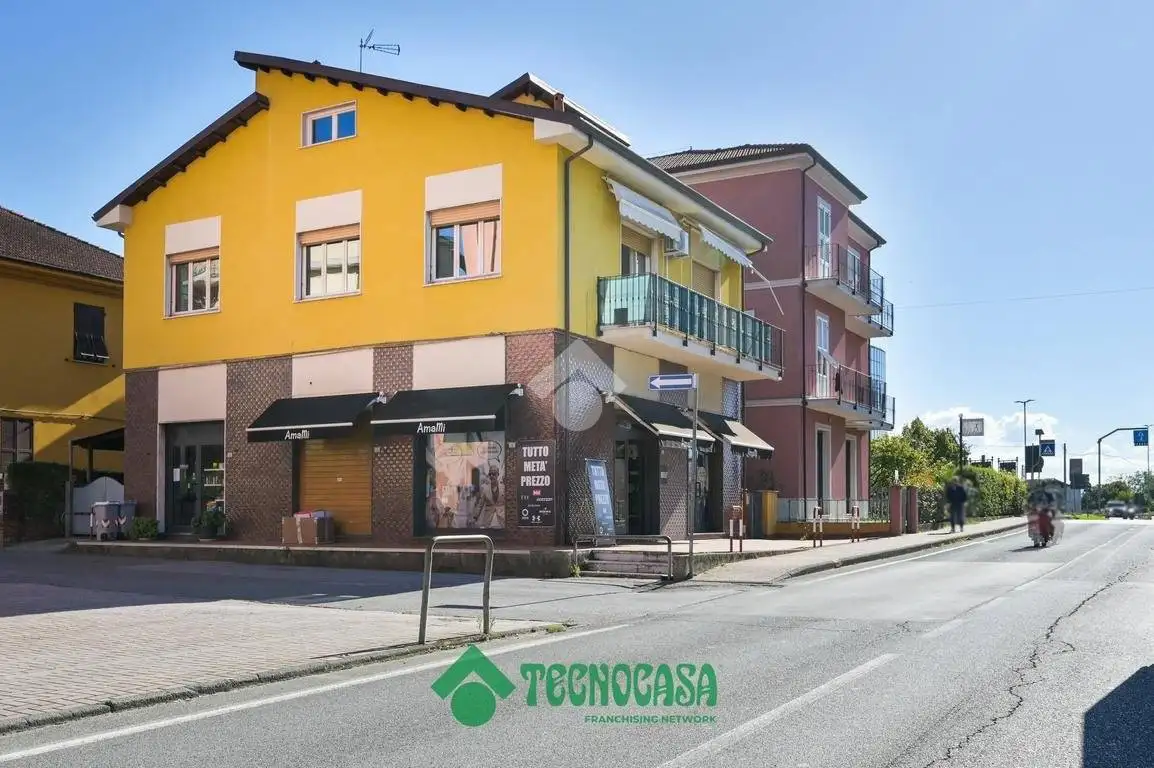 Appartamento via Romana 12, Ceparana Carpena, Bolano - foto 2