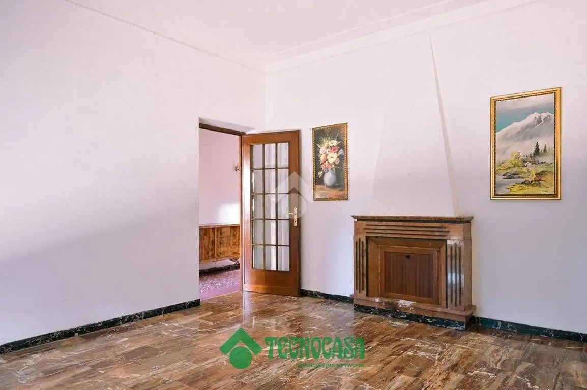 Appartamento via Romana 12, Ceparana Carpena, Bolano - foto 3