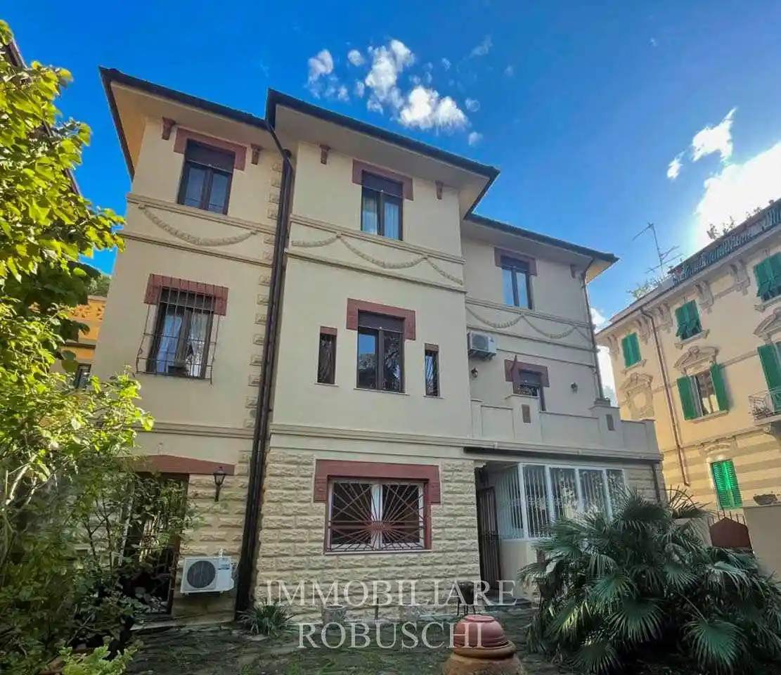 Villa in vendita a Firenze