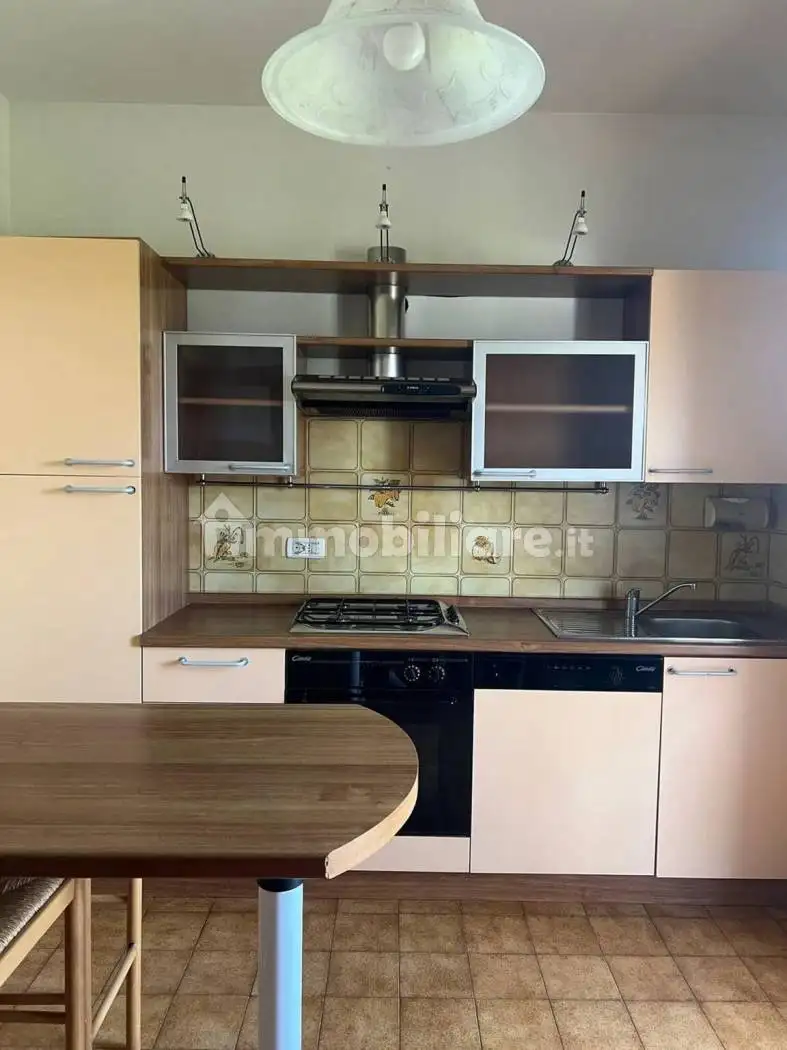 Appartamento via F. Petrarca, 27, Centro, Aiello del Friuli - foto 4