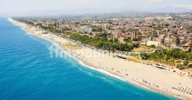 Villa plurifamiliare 820 m², Siderno - foto 4