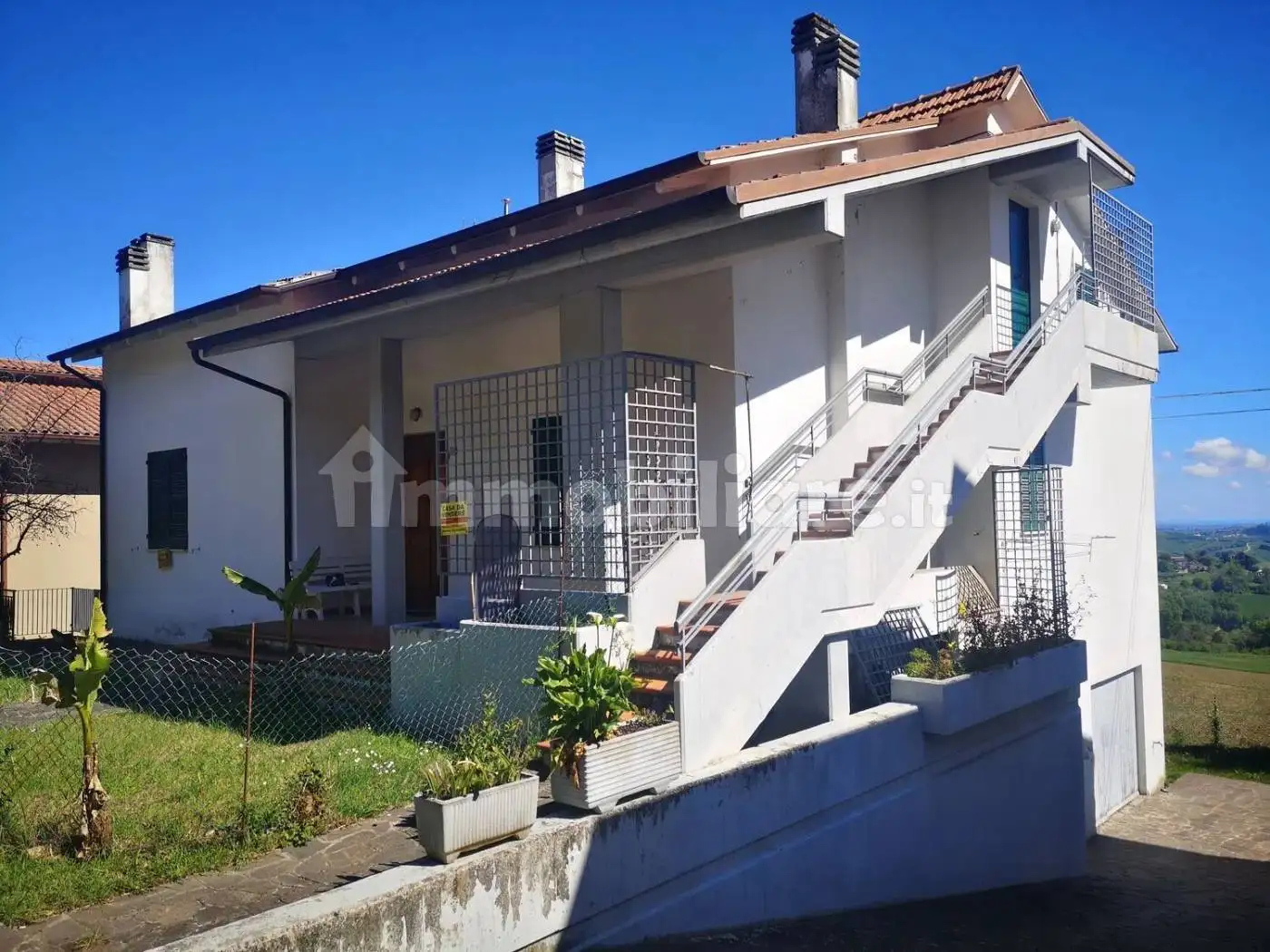 Villa in vendita a Fratte Rosa