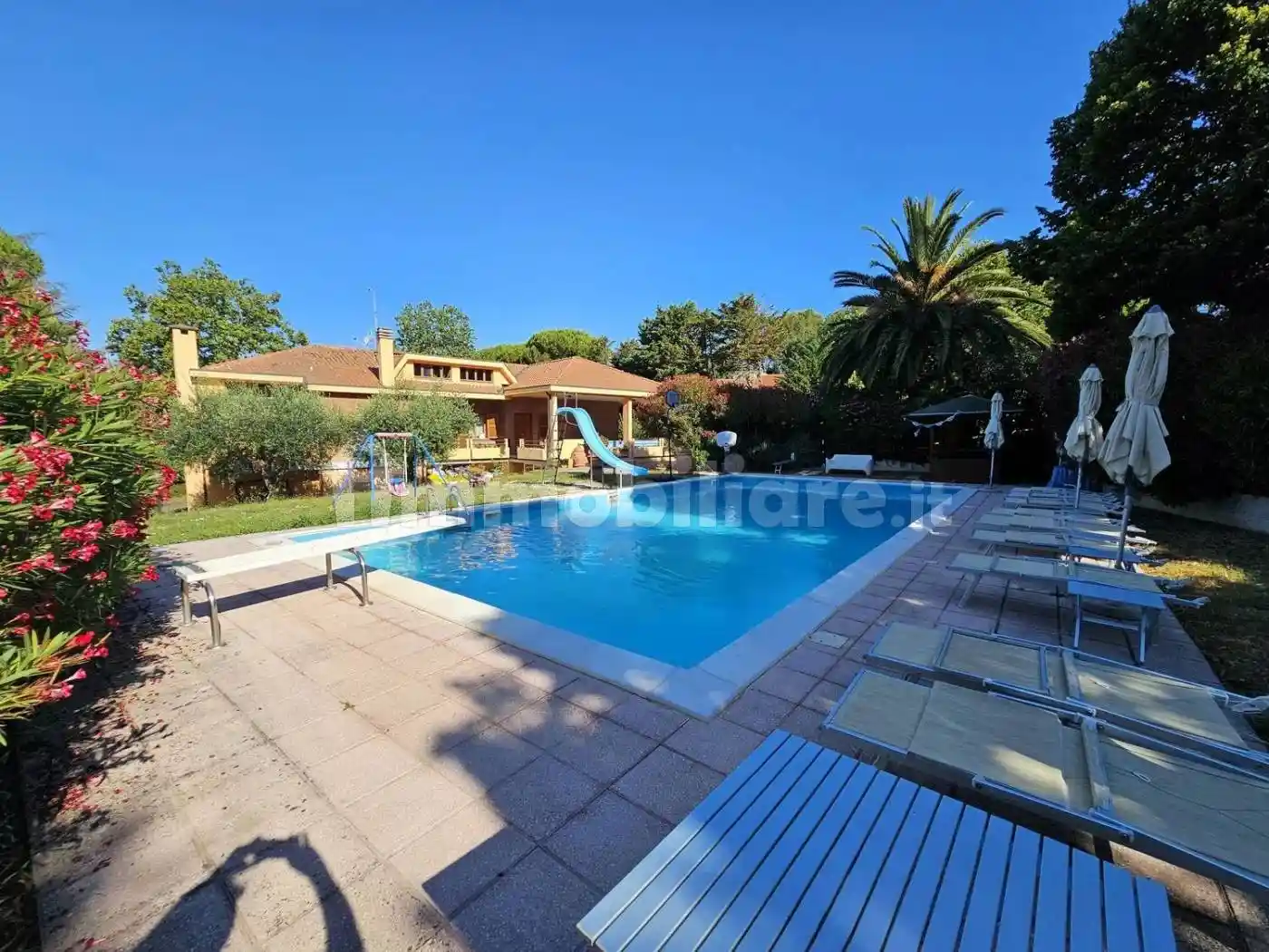 Villa in vendita a Pesaro