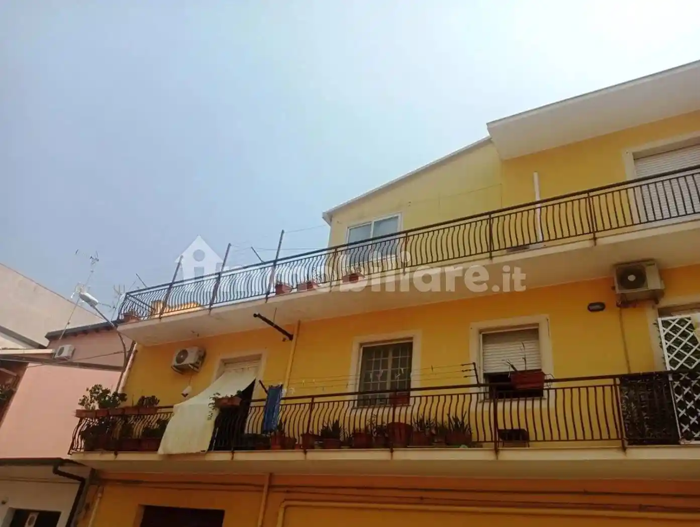 Palazzo - Edificio in vendita a Floridia